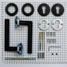 Ручка дверная DOORLOCK V 040/F/8/C/SS PZ, L-form, BL черный